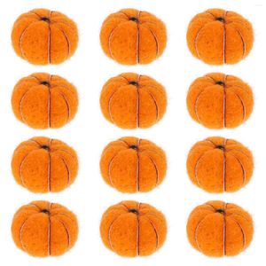 Dekorativa blommor 12 PCS Wool Felt Pumpkin Halloween Hängande pendellaggar Fall Decor Shape Wreath Xmas Tree Ornament Juldekoration