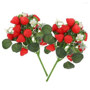 Party Decoration 2 PCS Simulation Strawberry Bouquet Artificial Plant Ornament Fruit Kix Fake Small Berries Deced Desk Home Floral Plants