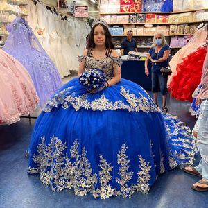 Потрясающие платья quinceanera с плеча кружевные аппликации сладкое 15 16 платье для выпускного вечера с блестящим платьем.