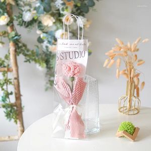 Dekorativa blommor Creative Hand-Woven Wool Carnation Bouquet Färdig presentdräkt för lärare och äldste lila rosa falska