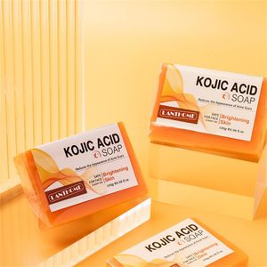 Kojic Acid Essential Oil Soap 100g Ansiktsdjup Rengöring Acne Tar bort oljekontroll fuktgivande handgjorda tvålblekningsbad tvål