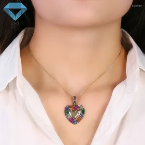 Pendant Necklaces Heart Shaped Love Two Color Electroplated Micro Inlaid Mixed Zircon Necklace XIAN Gems