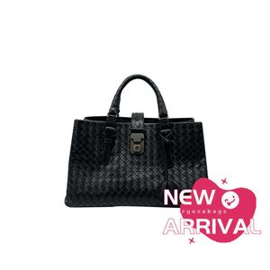 Bolsa de grife 2024 bolsa nova feminina saco de mão preta de mão romana grandes bolsas grandes bolsa feminina de alta qualidade