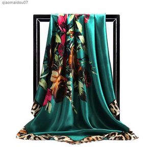 Scialcini 90x90cm 2023 Sciarpa di seta Summer Adelo stampato Adabone da donna Stampato a scialle avvolto alla fase della fase Squama Scarf Scarf Womens Collarl2404