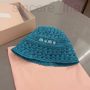 Breda brimhattar hink designer gräs Braid Designer Straw Hat Baseball Cap Women Outdoor Stick Caps Summer Beach Sunhat Candy Color D5fu