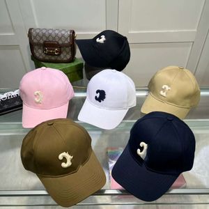 Ce Saijiaの新しいTrimphal Arch Embroidered Baseballは、男性と女性の太陽の色の舌の帽子に良い品質を備えています