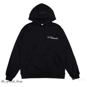 Vetements Hoodies Дизайнерская толстовка толстовка для мужчин дает дизайнерам свитера.