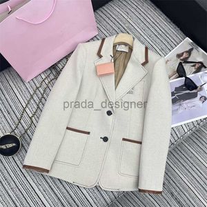 Designer Women's Jackets 24ss Year Early Spring Collection New Letter Sticker Embroidered Pocket Panel Leather Wrapped Lapel Suit Coat Coats
