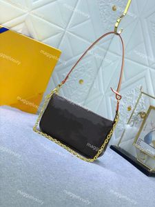 Pochette Accessoires 가방 디자이너 크로스 바디 체인 가방 클래식 어깨 가방 럭셔리 클러치 토트 지갑 핸드백 M82766
