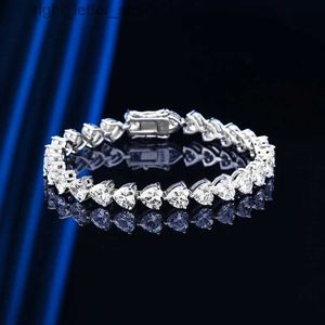 Bangle Queen Heart 6mm Mosilicon Diamond Bracelet 100% True 925 Sterling Silver Wedding Bracelet Suitable for Womens Engagement Jewelry yq240409