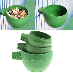 1PCミニバードオウムフードフードボウルフィーダープラスチックグリーンハト鳥動物ケージサンドカップ給餌皿ホルダーペット用品