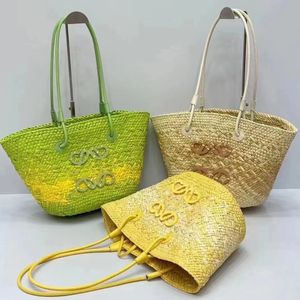 Women's luxury beach bag handbag New grass woven mobile phone bag splicing lightweight large capacity Tote bag high-grade handheld single shoulder crossbody bag