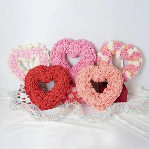 Dekorativa blommor Alla hjärtans dag Kärlek Flower Ring Door Hanging Heart Shape Pink Simulation Rose Wreath Valentines Wedding Wall Wreaths