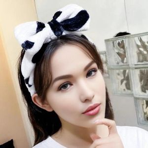 Herbst Winter Elastic Hairband Weich flauschige Kuhstirnband für verstellbare Spa -Make -up -Haarband für Frauen für Mädchen zum Waschen