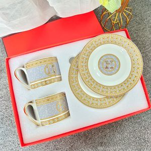 Top Fashion Coffee Tasse Set Europäischer Nachmittag Tee Set schwarzer Tee Kaffee 2 Tassen 2 Untertassen Geschenkbox