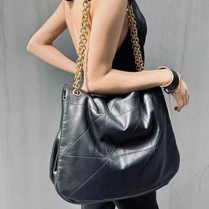 Designer -Einkaufstasche Jamie 4.3 Unterarm Umhängetaschen mit Kettenquilthandtaschen Hobo große Kapazität Einkaufen Handtasche Frauen einfache Flip Lady Modebriechen Tasche