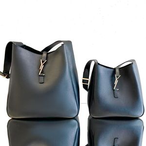 Women Fashion LE 5 A 7 Hobo Burck Bag Designer Luxurys torebka męska kupper pod pachami skórka skóra