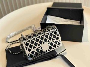 5A+ Classic Rhombus Top Quality Designer Mini Hollow Metal Plastic Pavla Damer Luxury Decoration Letter Chain Shoulder Mesengers Flip Coin Purse