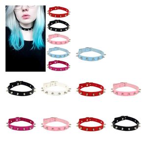 Chokers Gothic Black Spiked Punk Choker Collar Spikes Nieten Nieten besetzt Chocker Halskette für Frauen Männer Bondage Cosplay Goth Je Dhgarden Dhqgt