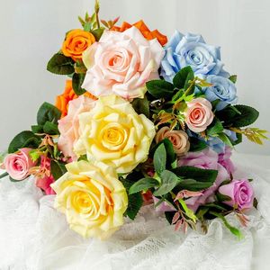 装飾的な花1pcs結婚式のための人工絹