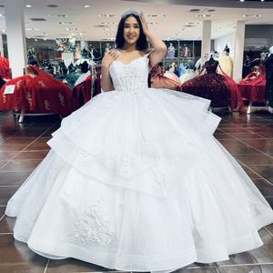 Beyaz 16 Quinceanera Elbiseler Aplike Dantel Boncuklar Tull Omuz Kabarık Parti Elbise Kristal Balo Gown Vestido De 15 Anos