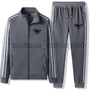 Designers Mens Tracksuit Jacket Två stycken Set Jackets Hoodie Pants With Designer Budge Classic Style Spring Autumn Outwear Sports Set Tops Suits S-5XL