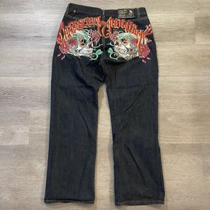 American Oversized Skulls Roses Embroidered Dark Tattoo Jeans Men And Women Y2K Rock Hip Hop Gothic High Waist Casual Jeans 240326