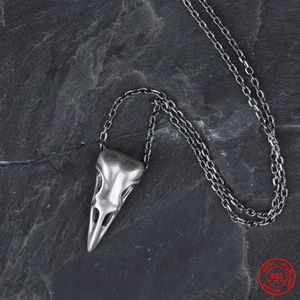 Mkendn Viking Style 100% 925 Sterling Silver Creative Crow Raven Head Skull Pendant Halsband för män Kvinnor Fina smycken