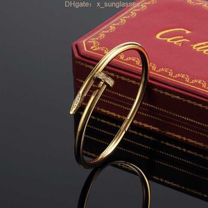 Bracelets de pulseira de unhas Bracelets Jóias para mulheres Bangle aço Liga de aço Craft de ouro nunca desaparece não