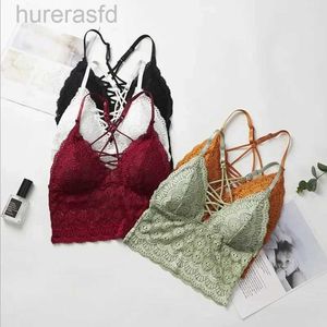 Bras bielizna w górę Bralette Top Push Haftowane kobiety przycięte kwiatowe sandeau koronkowe seksowne rurkę stanik 240410