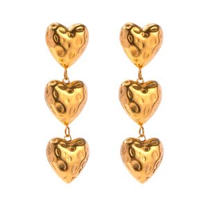 Classy C-shaped Earrings in 18K Gold Stainless Steel for Fashion Forward Women Chic C-shaped Sophisticated Earrings Women's Accessories