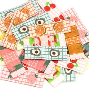 50pcs tags artesanais de frutas bordados de frutas etiqueta de abacate tag de abacate para roupas de bebê sacos de chapéus de costura acessórios 15*40mm