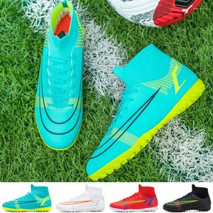 American Football Scarpe Mens Boots 2024 Turf High Beving Indoor Light Soccer per bambini che allenano le bitte junior