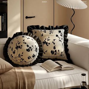 Pillow Blumenwurfabdeckungen Beige Vintage Farmhouse Shams Schwarze Spitze Exquisit für Home Bett Couch Sofa 45x45 cm Quadrat
