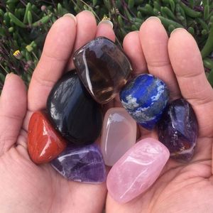 200g variado de pedras mistas de pedras mistas de pedras mistas de pedras naturais Aventurina mineral de rocha colorida para Chakra Healing REI253S