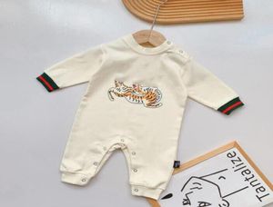 Söta Baby Boys Girls Brand Rompers Cotton Newborn Long Sleeve Jumpsuits Spring Autumn Kids Cartoon Tiger Onesies Letters Tryckt i3102915