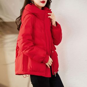 Abaixe 2022 Jaqueta de inverno curto de moda nova e feminina para mulheres com pequena estatura