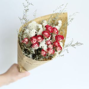 1 grupo de flores seco de flores secas naturais, amante de buquê de buquê grama preservada para festa de casamento de buquê de rosa de buquê Decoração em casa