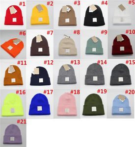 Carta de moda chapéus de malha gorros de inverno Designer unissex Skull Caps Outdoor Warm Crochet Hat Bonnet Sports Notting Cap Muff3974276