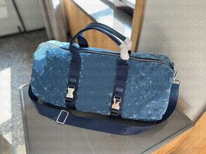 Lyxväskor Mens Duffel Påsar denim Letter Keepall 40 45 50 Handväskor Designer Märke axelväskor Par Bagage Totes Airport Travel Bag Women Gym Fitness Väskor