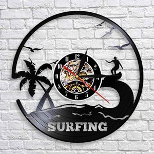 Наружная вода Sport Summer Time Surfing Wall Clock Modern Design Windsurfing Vinyl Record Wall Clock подарок для любовника для серфинга