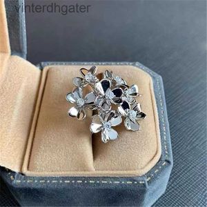 High End Vancefe Brand Designer Rings for Women Lucky Ring Female Light Luxury Personalized Fashion Petal Index Finger Senior Brand Logo Designer Jewelry