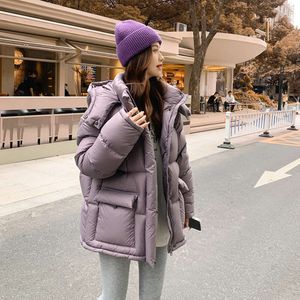 Вайонный корейский утиный утиной короткая версия для женской зимы 2023 г. Новая утолщенная хлебная куртка