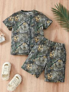 Heimkleidung Kleinkind Kid Boys 2-teiliger Pyjama Set Forest Tree Print Crew Neck Kurzarm T-Shirt Matching Shorts Comfy Loungewear