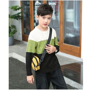 New Autumn Winter Boys Sweater Stripe Splicing Splicing Jacquard Round Ncond Bottoming Shirt para 2-8 anos de idade de malha de Kids Sweater