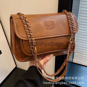 Omuz çantaları çuvalları bu yıl 2023'te kadınlar için popüler çanta yeni sonbahar ve kış moda tek omuz crossbody üst düzey zincir küçük kare h240410