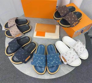 Tasarımcı Terlik Havuz Yastık Slaytları Erkekler Sandalet Kadın Platformu Teroz Klasik Marka Yaz Plajı Scuffs Düz Konforlu Mule Denim Kabartmalı Yumuşak Sandal Boyutu 35-45