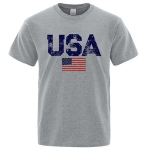 Vintage USA Flag Street Print Mężczyzna T koszule Hip Hop Street Tshirt Summer Casual Cotton Tops Duży rozmiar oddychania koszulki 240410