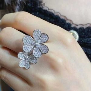 Anéis de designer de marca de van de ponta para mulheres de alta versão alta vgold anel de trevo de diamante completo lucky grama dupla flor anel feminino fêmea jóias de logotipo sênior
