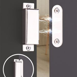 kkfing磁気キャビネットドアキャッチ磁石家具ドアストッパー隠されたドア家具ハードウェアフィッティングのためのネジが近く